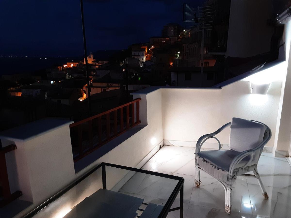 "Lo Studiolo" Apartment 피조 외부 사진